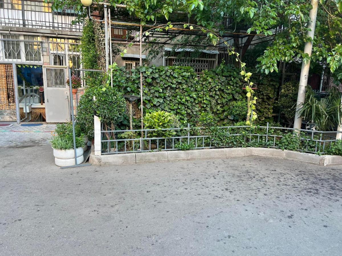 3 Room Flat In Tbilisi Exterior foto