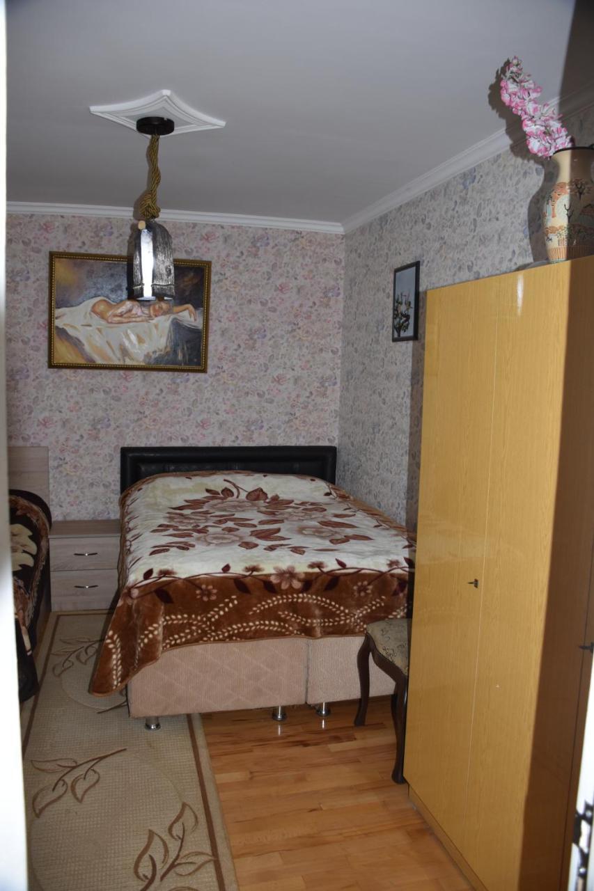 3 Room Flat In Tbilisi Exterior foto