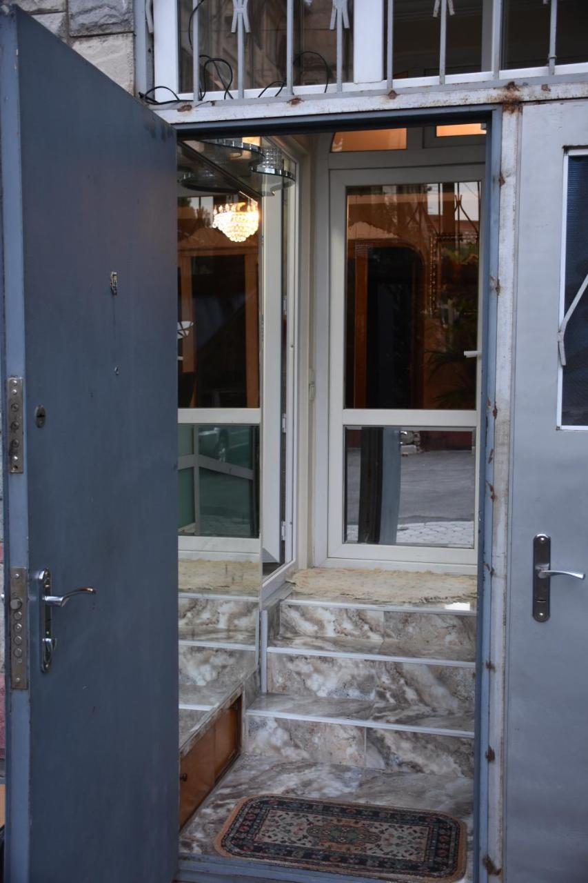 3 Room Flat In Tbilisi Exterior foto